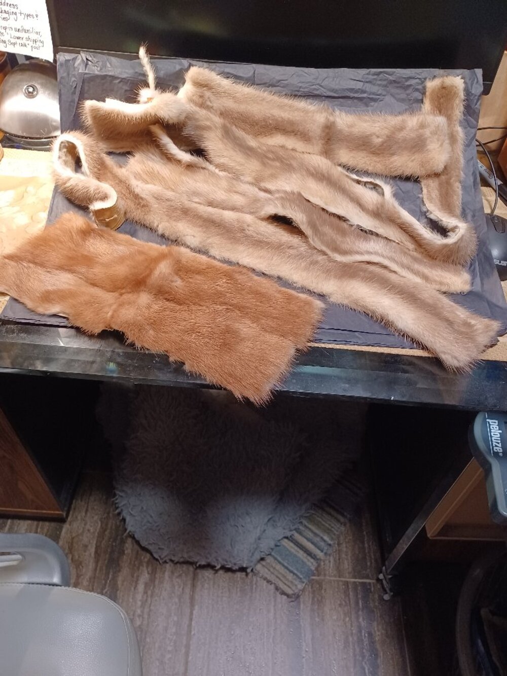 Pieces of Scrap Fur - Mink - Great For Small Projects